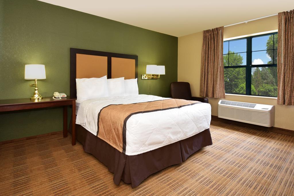 Extended Stay America Suites - Los Angeles - Northridge Exteriör bild