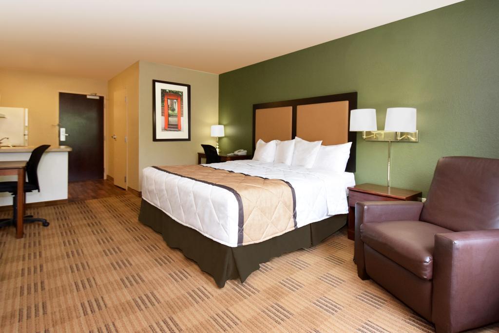 Extended Stay America Suites - Los Angeles - Northridge Exteriör bild